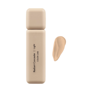 Radiant Concealer Light – fuktighetsgivende concealer som lysner huden og reduserer mørke ringer under øynene.