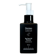 Tea Tree Oil Cleanser – rensende oljerens for uren hud i flaske, plassert på lys bakgrunn.