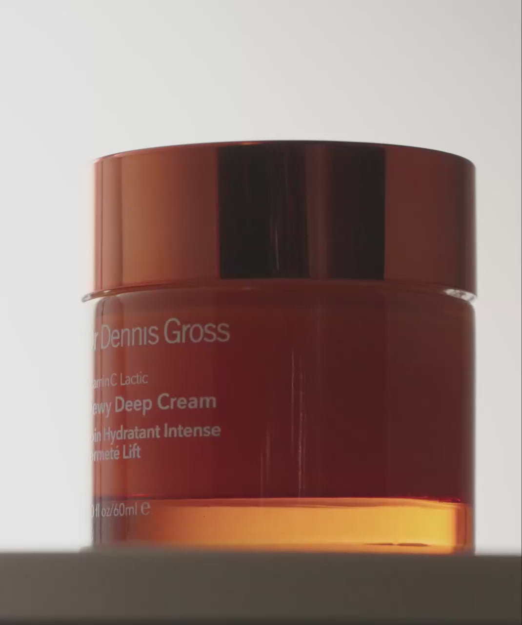 Last inn video: Vitamin C + Lactic Dewy Deep Cream